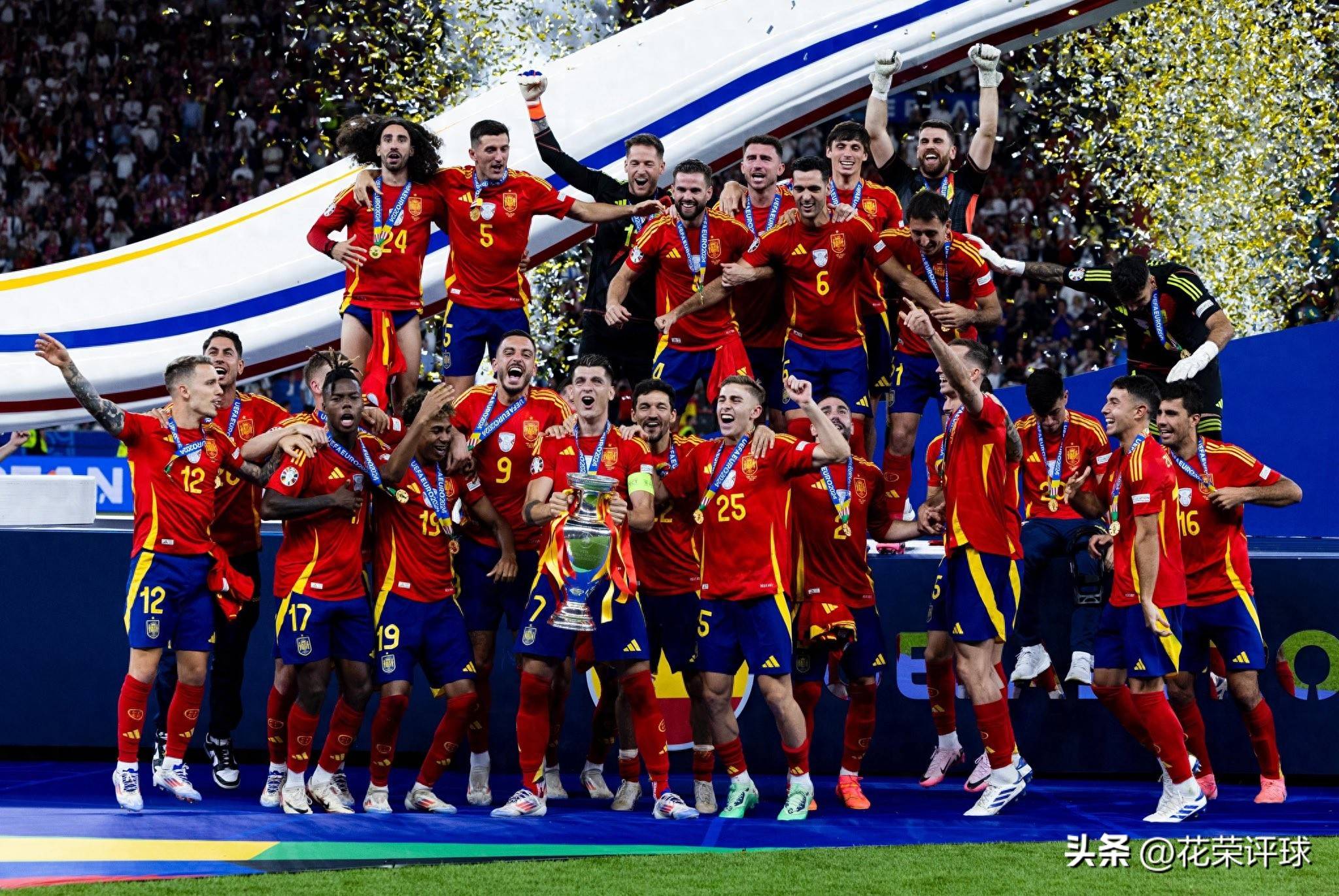 欧洲足球盛事展开，球队们全力以赴的简单介绍