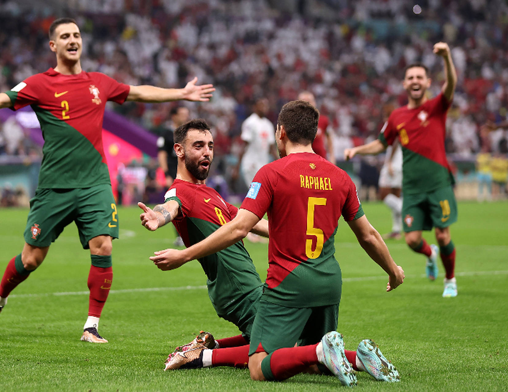 爱游戏网页版-葡萄牙队对决匈牙利队，决胜关键